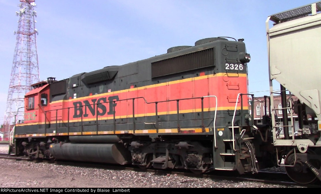 BNSF 2326